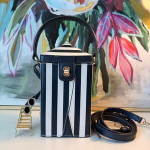 Rare Kate Spade Novelty Retired 3D Sunkiss Striped Tent Cabana Leather bag